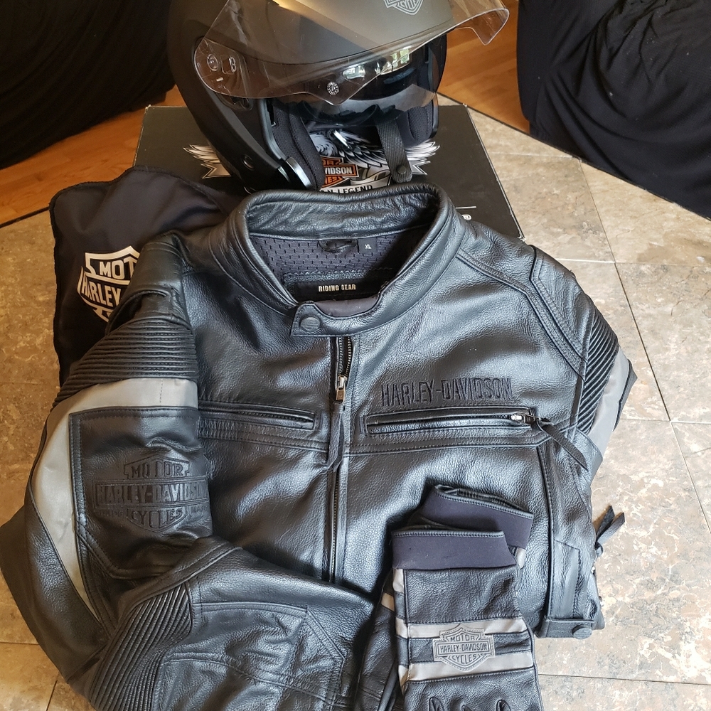 Harley Davidson Riding Bundle